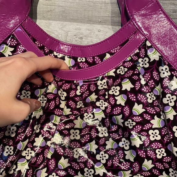 Vera Bradley plum petals vinyl tote bag - Picture 2 of 5